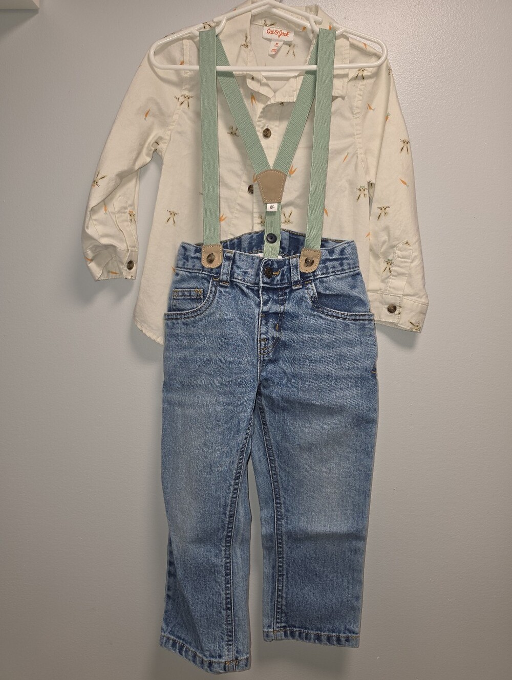 Cat & Jack 3 Pc Set With Long Sleeve Dress Shirt, Jeans And Suspenders